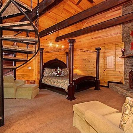 Lover'S Loft Гатлинбург Экстерьер фото